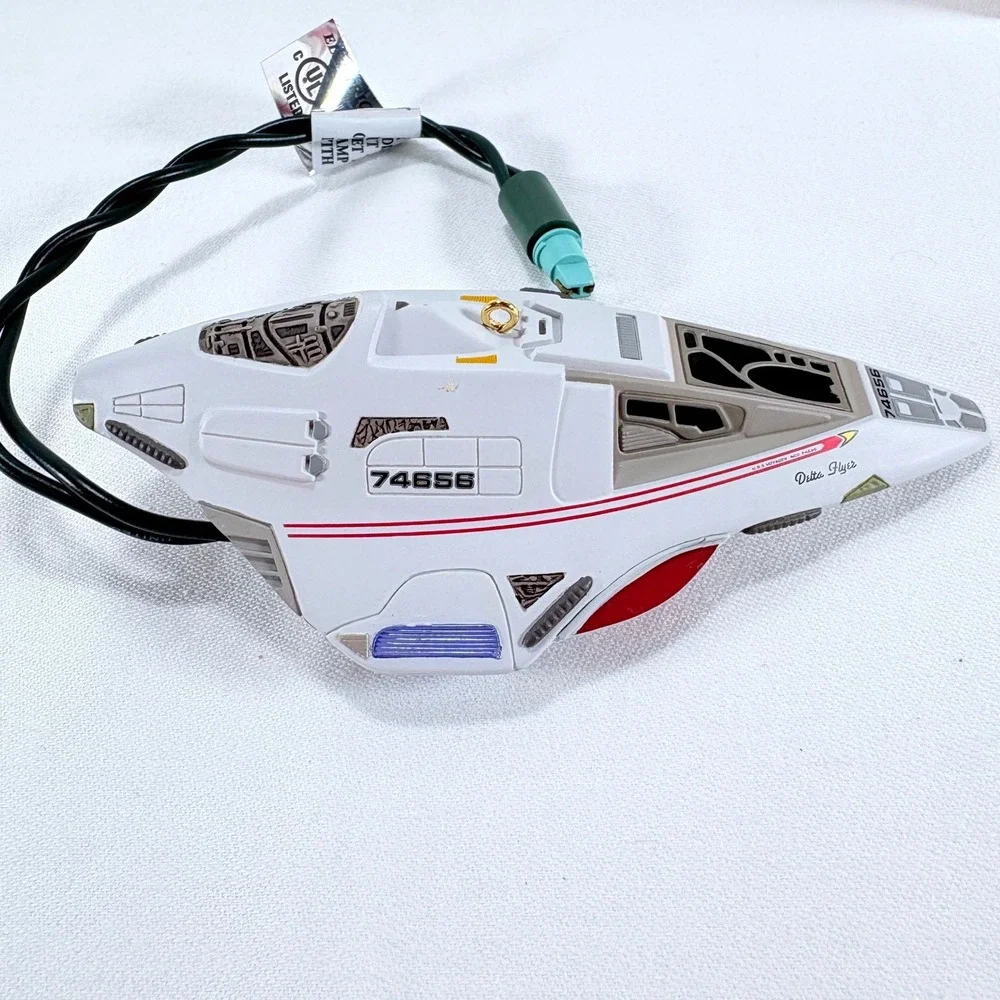 Hallmark Ornament Star Trek Voyager Delta Flyer 2002 Light Voice Boxed